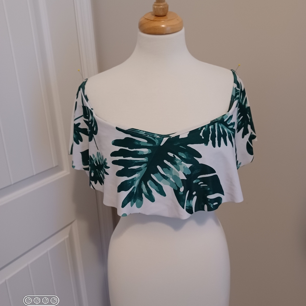🌞🌞Bikini top sz L
